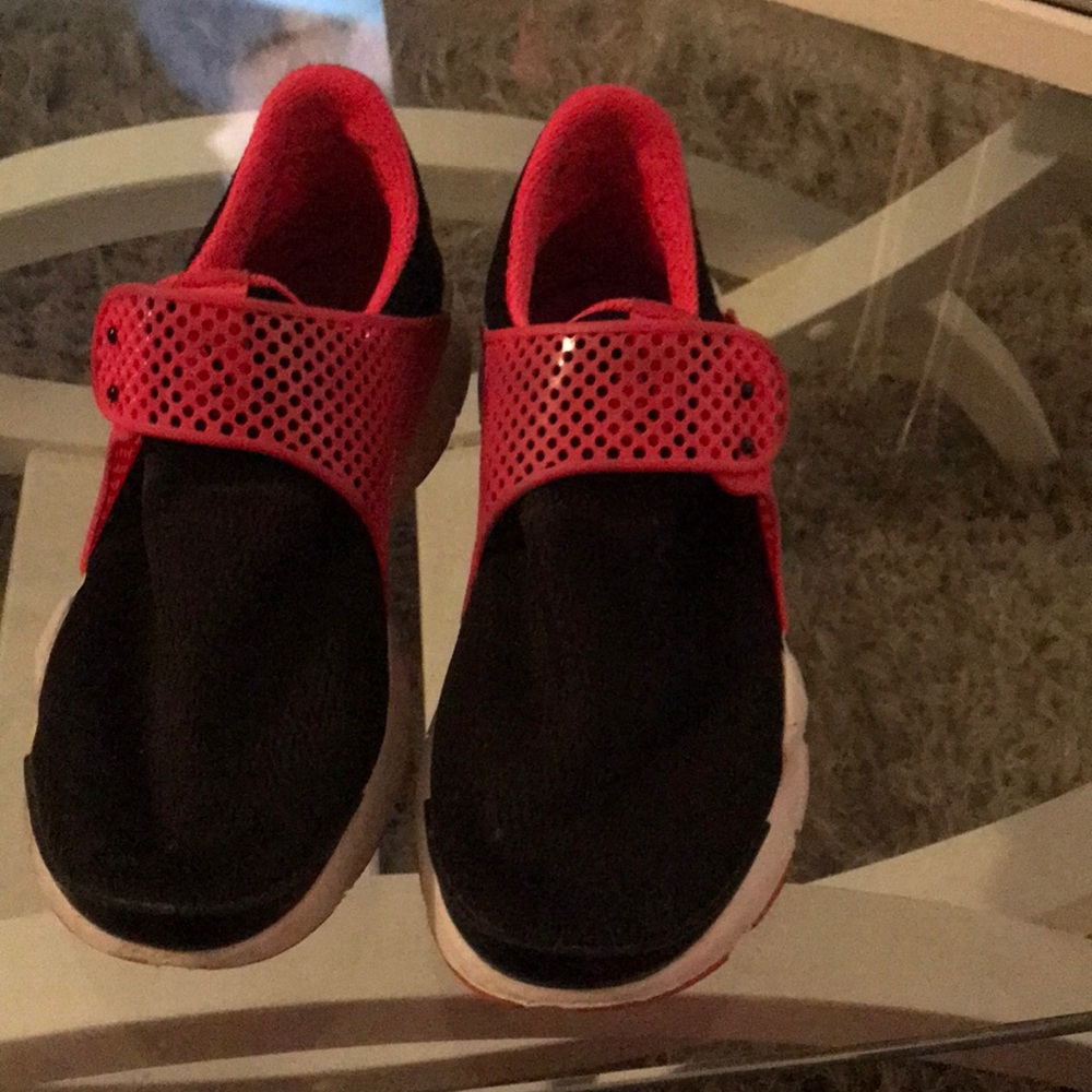 Nike shoes.